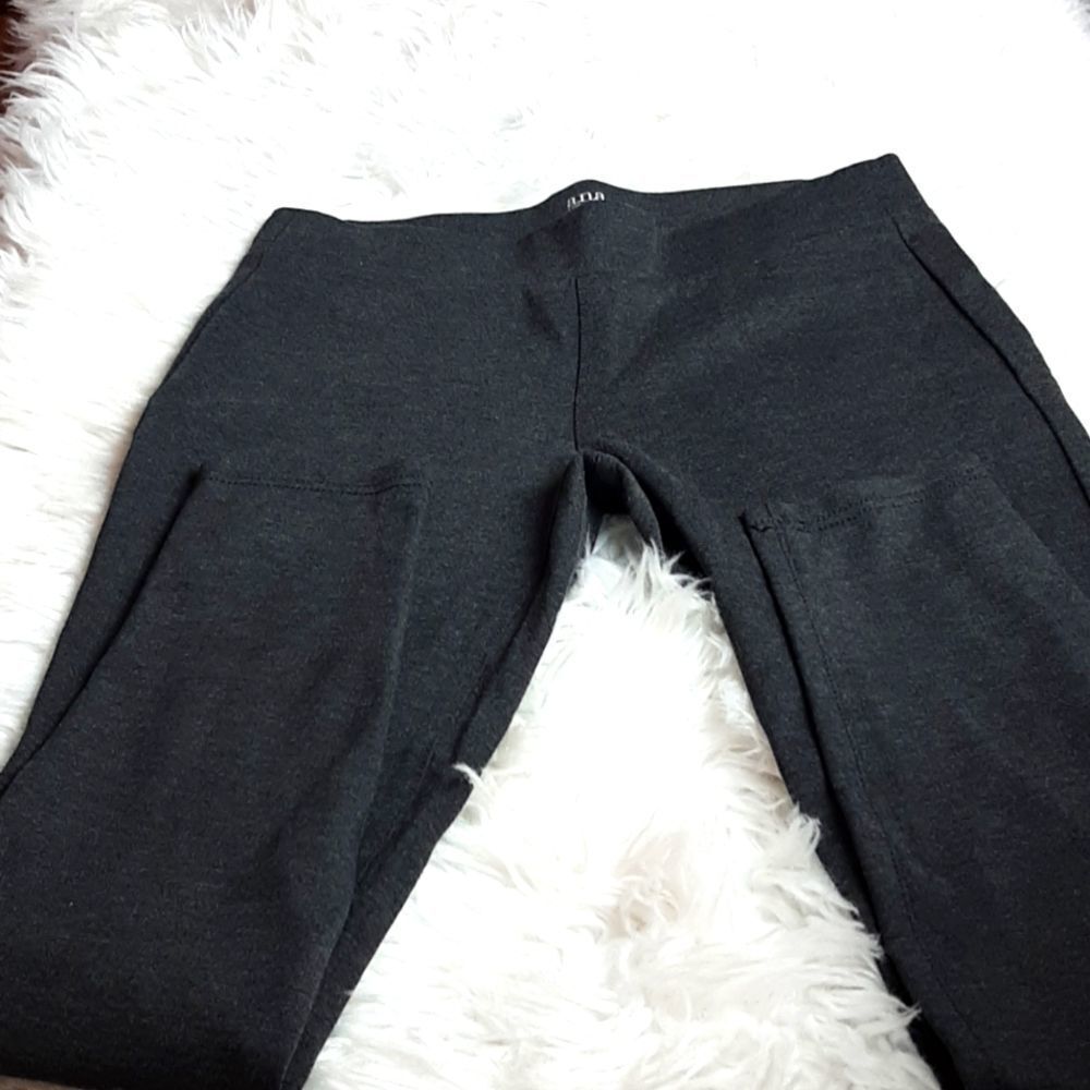Ana gray Active Pullon  M Stretch  Pants‎ Cropped